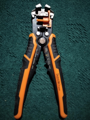 Self Adjusting wire stripper photo review