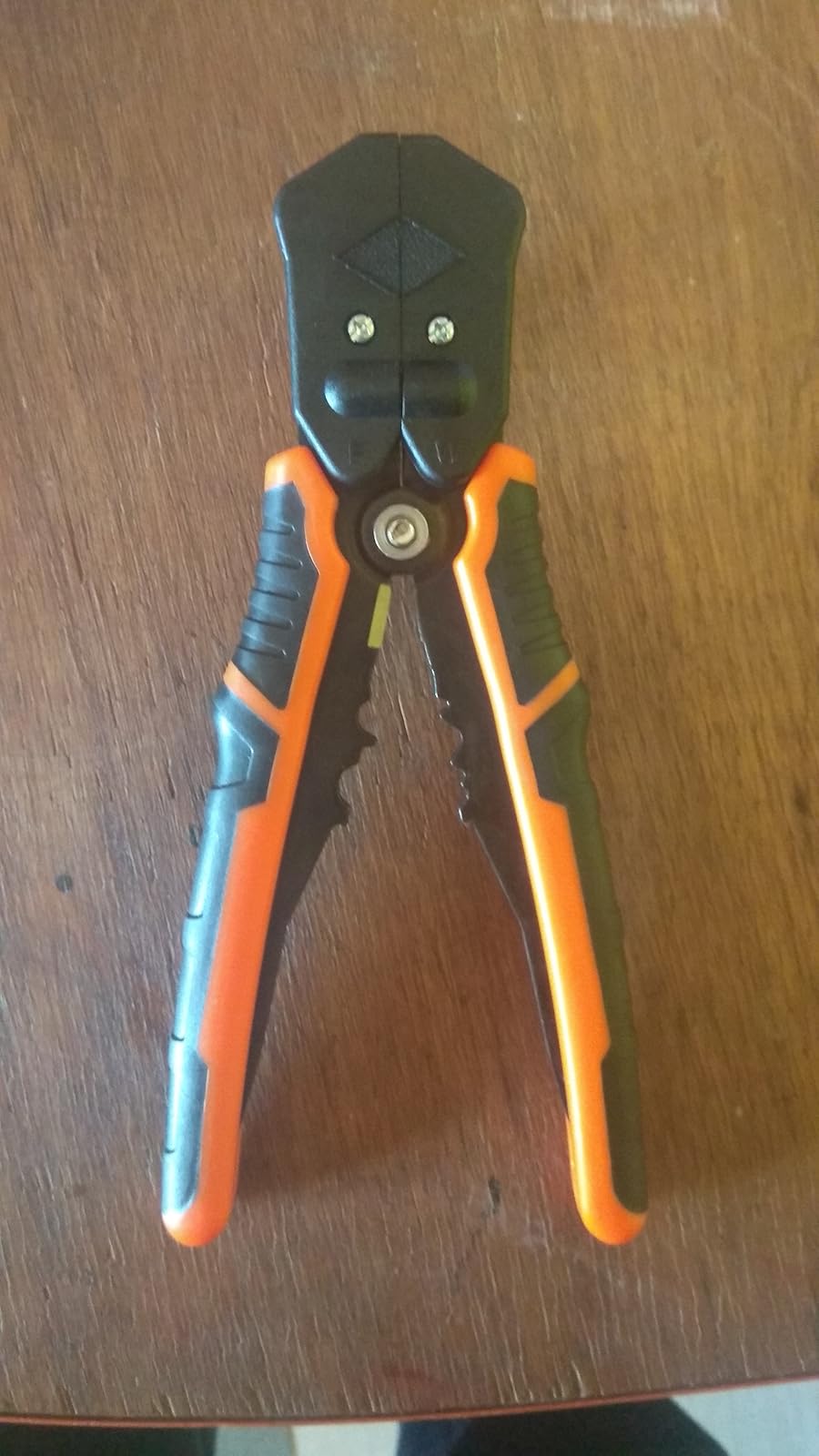 Self Adjusting wire stripper photo review